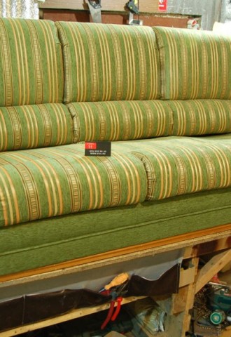 Какую ткань выбрать для перетяжки дивана (69 фото)