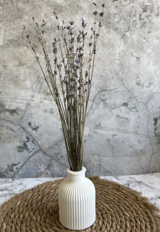 Напольная ваза с сухоцветами в интерьере (93 фото)