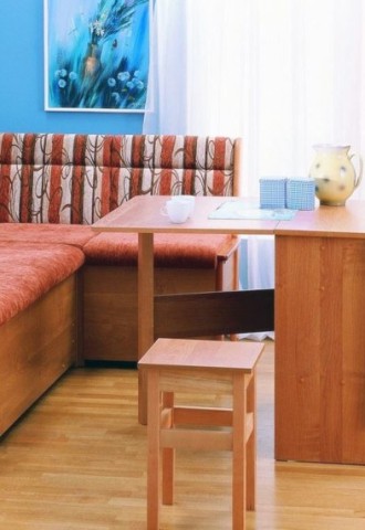 Кухонные угловые диваны столы (65 фото)