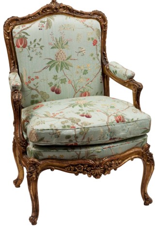 Французское кресло в стиле раннего классицизма (73 фото)