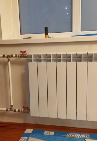Установка труб и радиаторов отопления частного дома (73 фото)