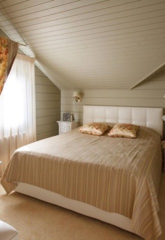 Дизайн спальни на даче (70 фото)
