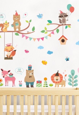 Виниловые настенные стикеры с изображением лесных животных для детской комнаты (71 фото)