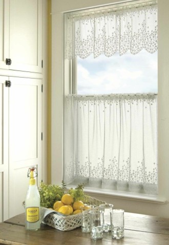 Односторонние шторы на кухонном окне (70 фото)