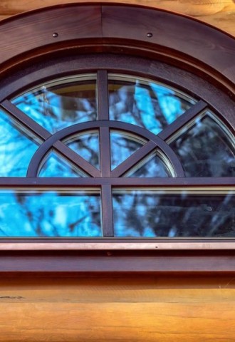 Арочное окно в деревянном доме (73 фото)