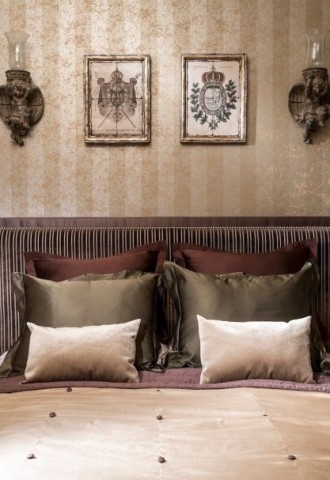 Предметы коричневого цвета в интерьере спальни (88 фото)