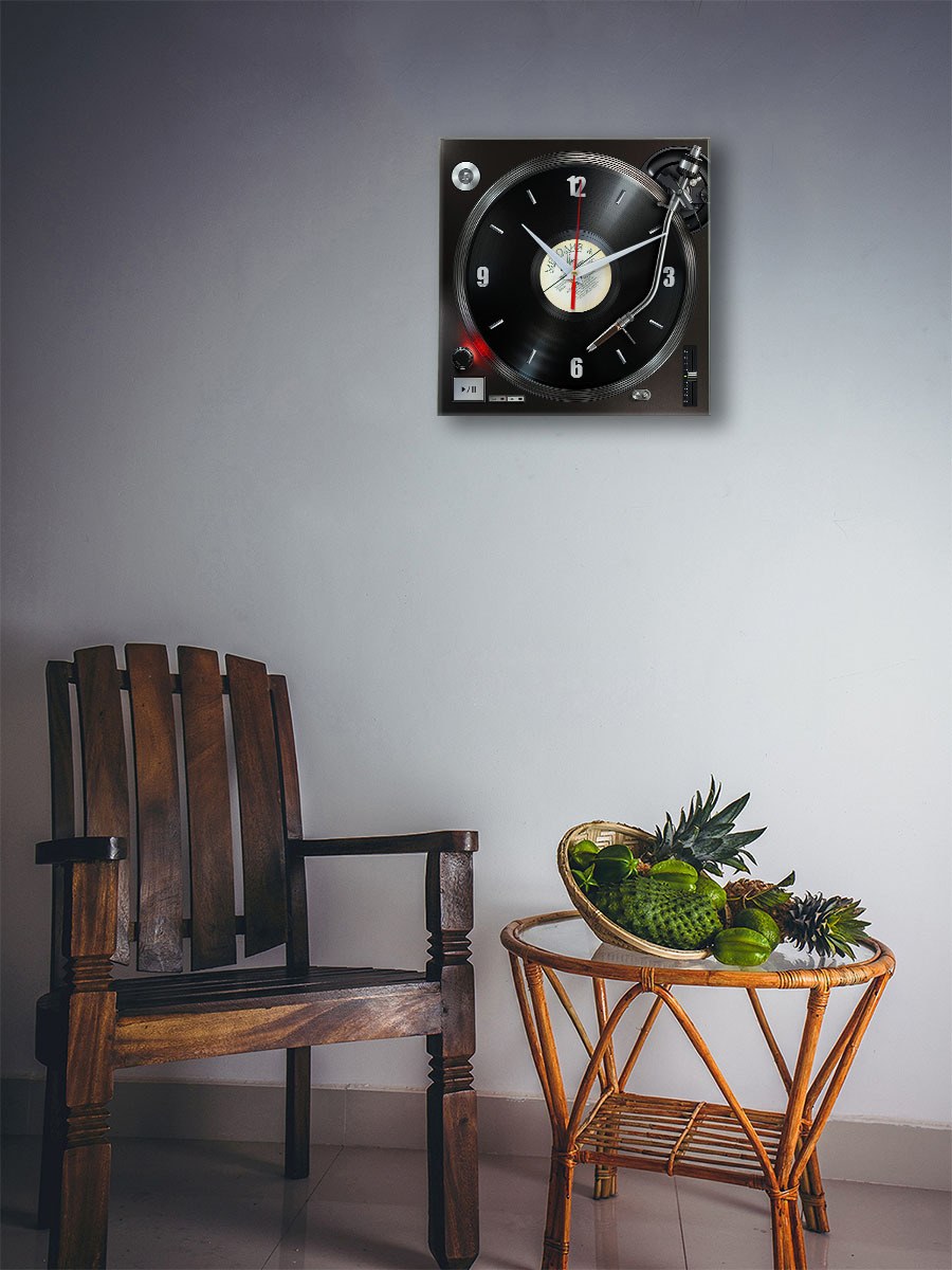 Декоративная доска на стену