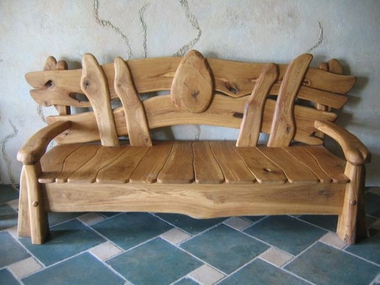 Что можно сделать из дерева. Самодельная мебель. Самодельная деревянная мебель. Мебель из дерева своими руками. Деревянный диванчик в баню.