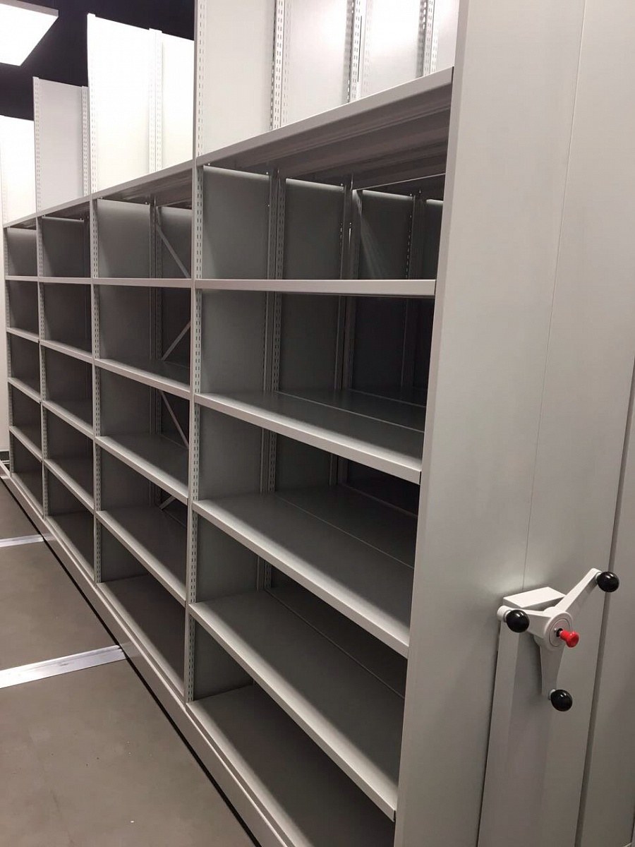 Стеллажи закрывающиеся