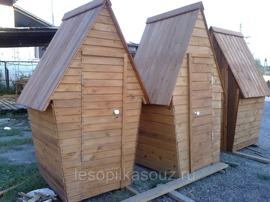 Туалетная кабинка для дачи