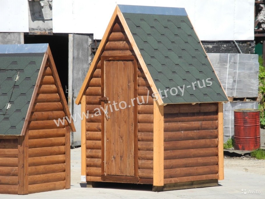 Туалет из поддонов