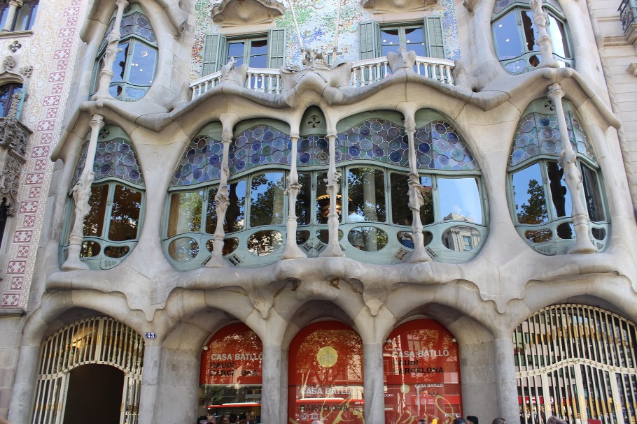 Каса Батльо Святой Георгий