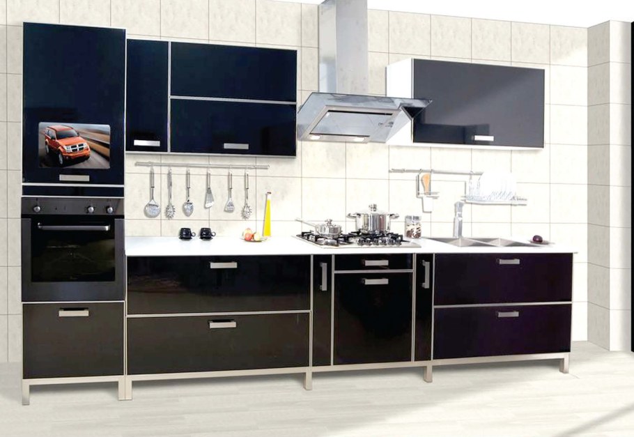 Кухня пластик в алюминиевой рамке