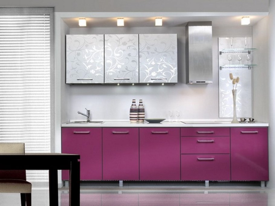 Красивый кухонный гарнитур