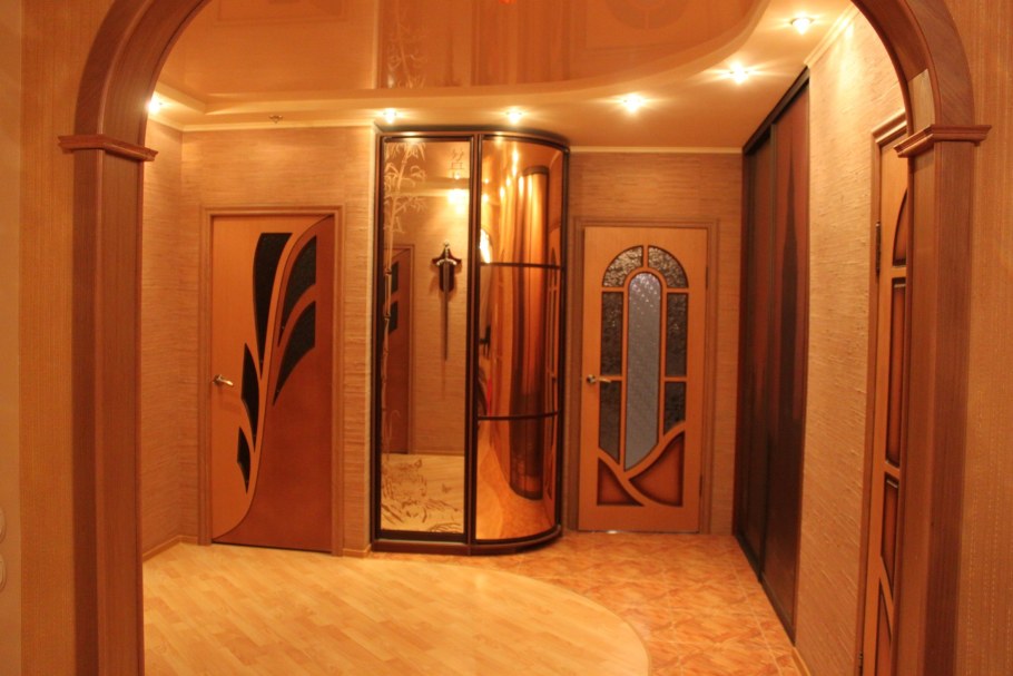 Деревянная дверь Волховец