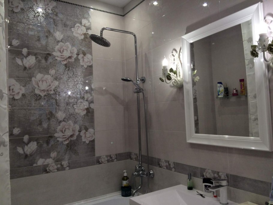 Кафель в ванной комнате реальные