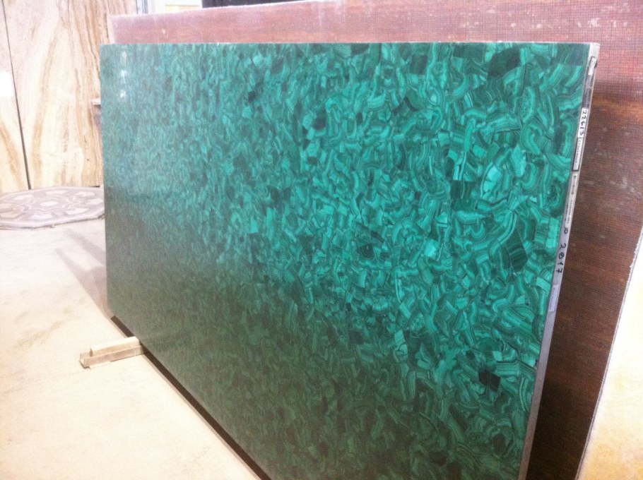 Мозаика из малахита в интерьере