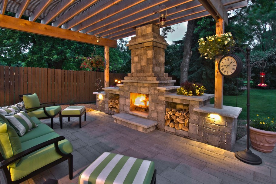 Деревянная уличная кухня