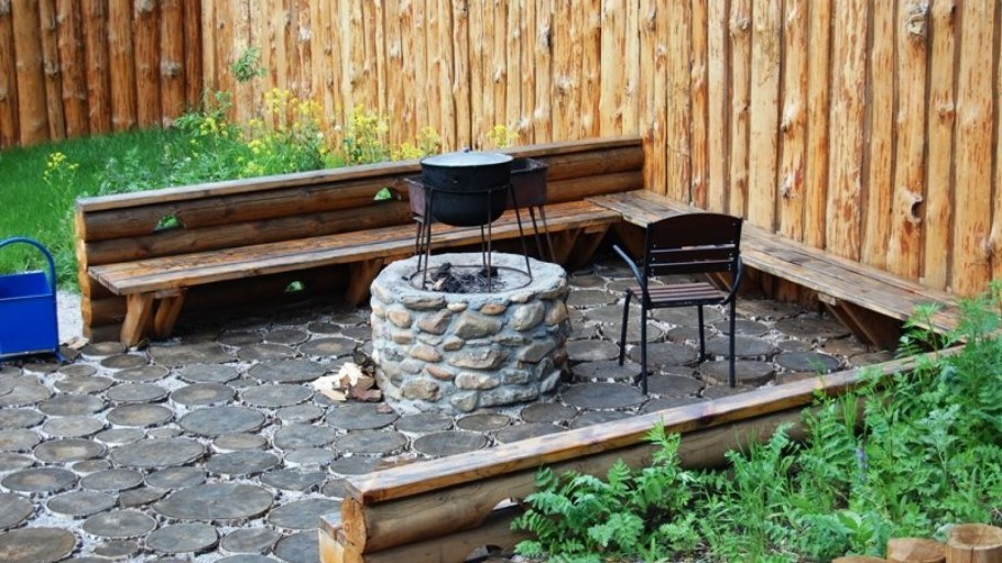 Пергола патио с мангалом