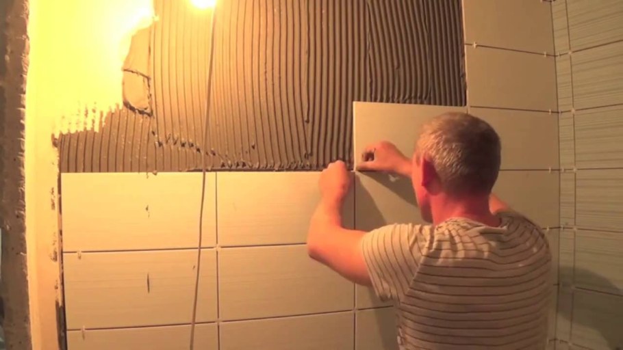 Укладка кафеля в ванной комнате