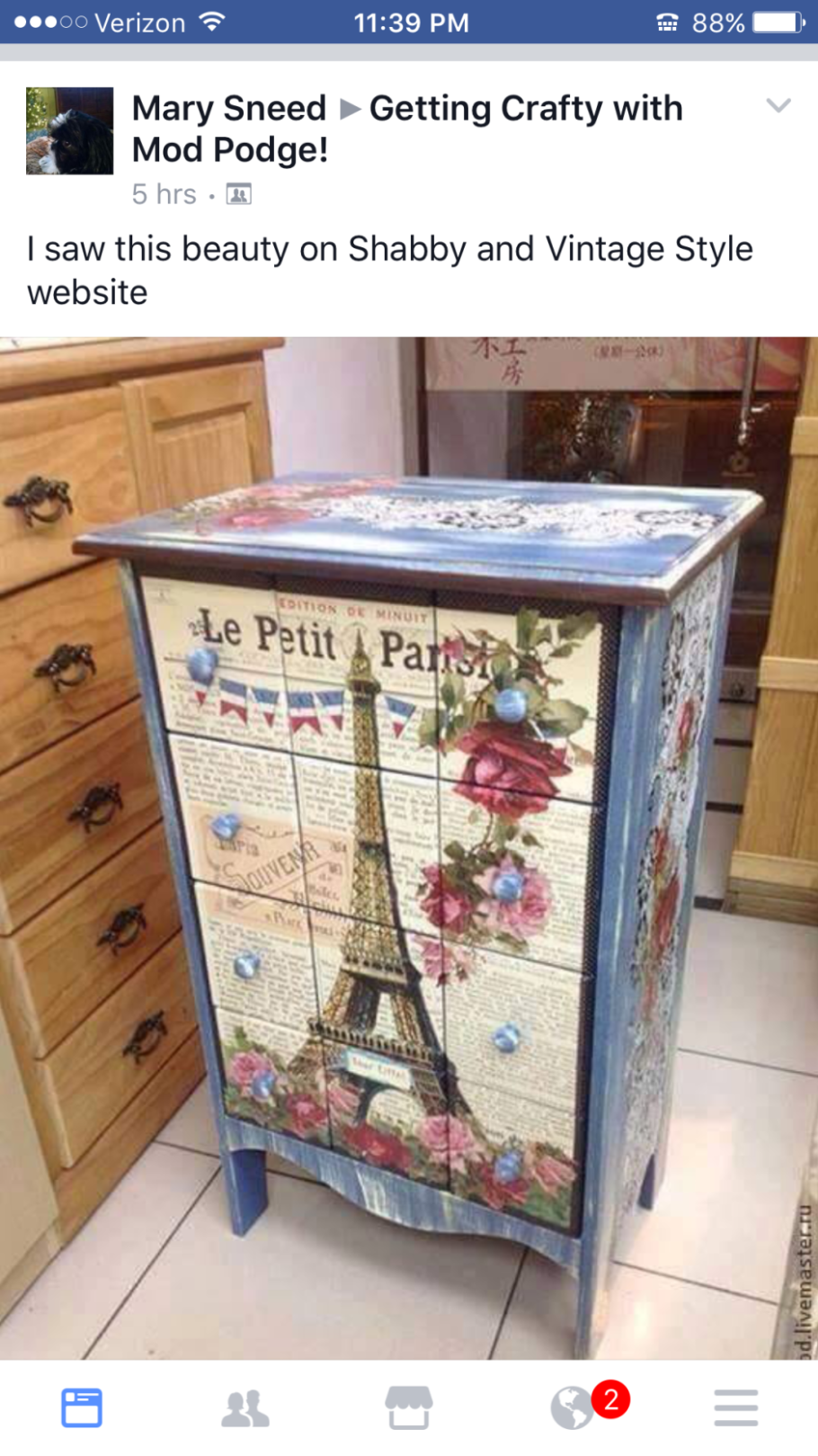 Декор на комоде