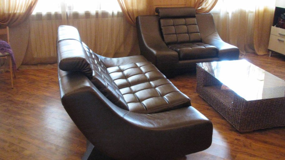 Диван угловой