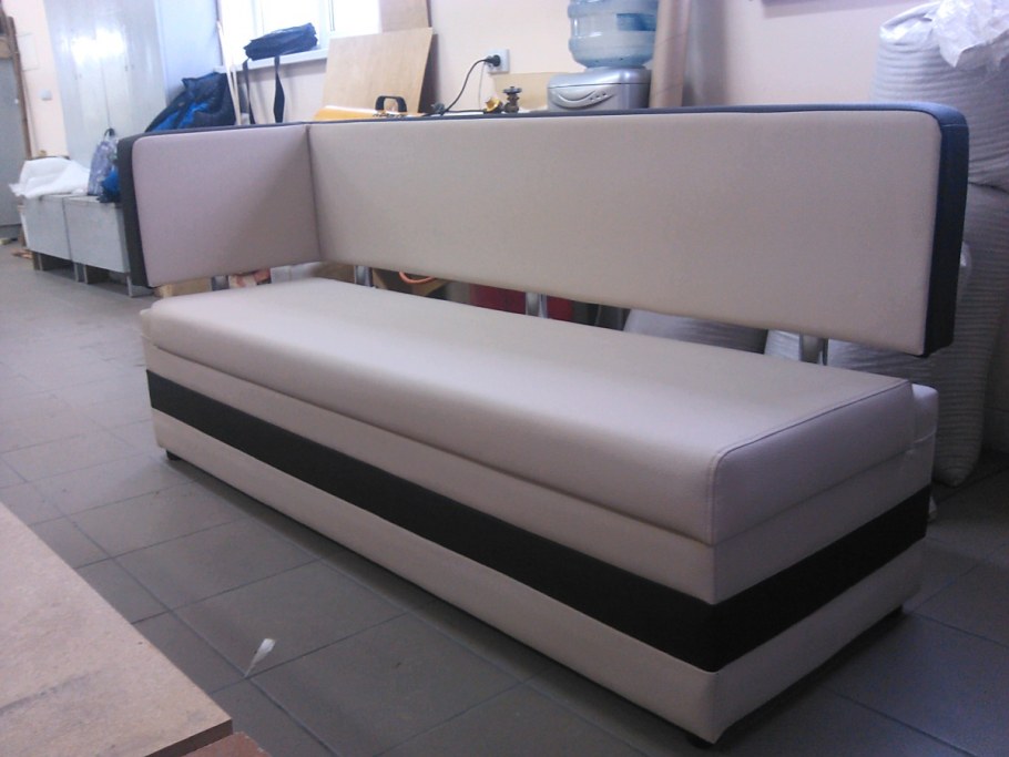 Мягкая мебель для гостиной