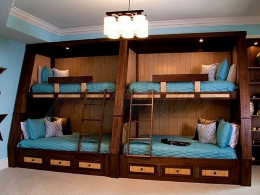 Кровать для троих