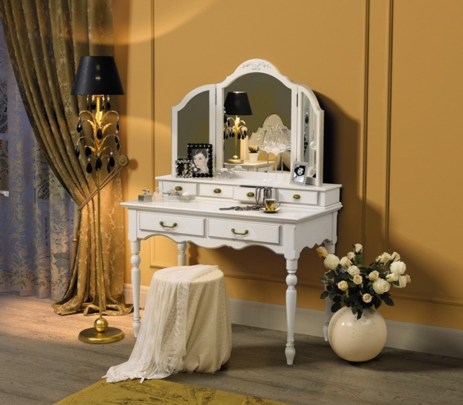 Трельяж туалетный столик с зеркалом в стиле Прованс