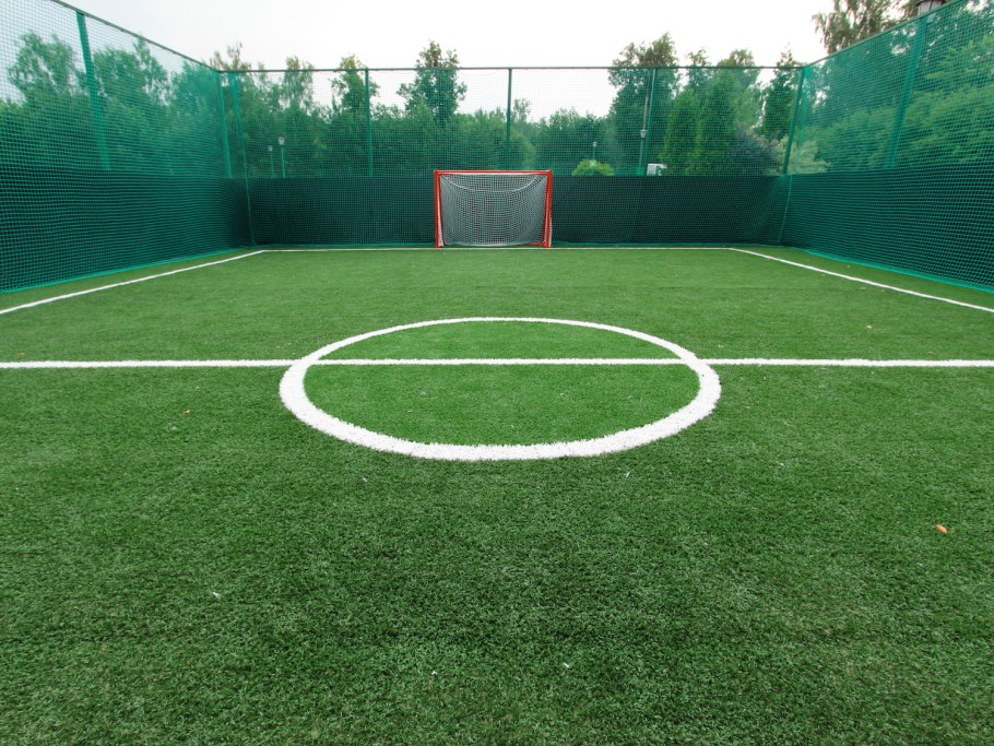 Футбольное поле
