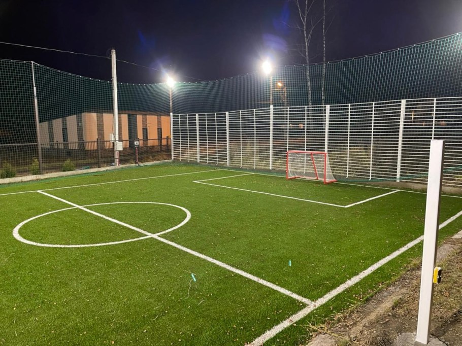 Баскетбольная площадка на даче