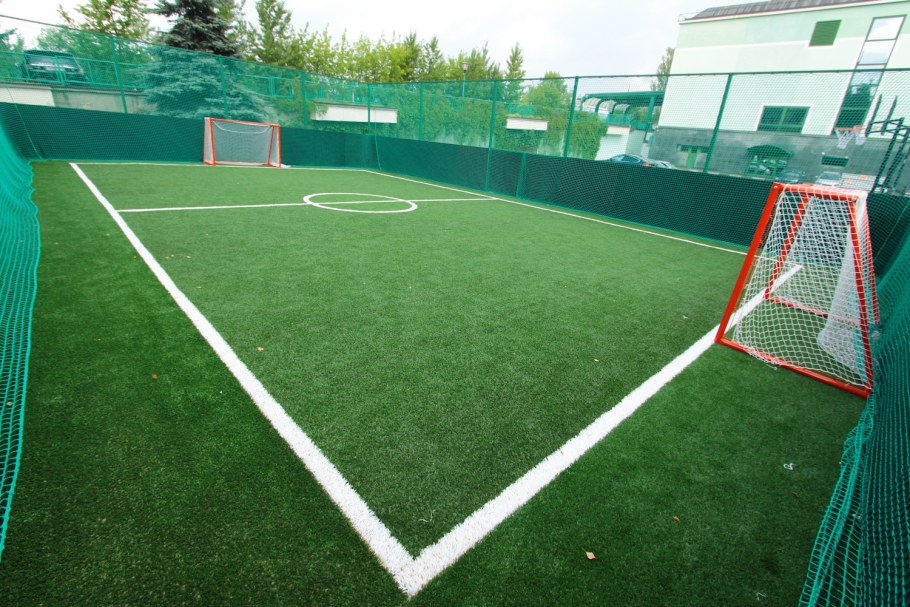 Футбольная коробка