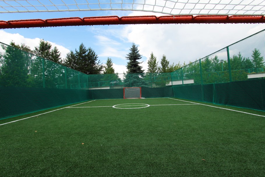 Сетка для футбольной площадки