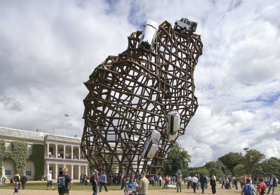 Современная городская скульптура