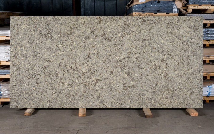 Гранит sucuri Brown