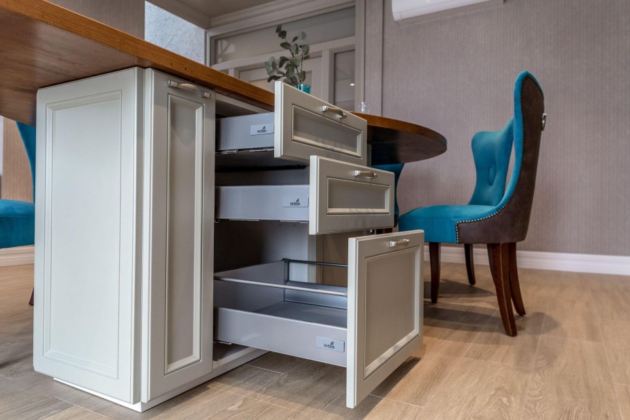 Шкаф Барокко 2 дверный