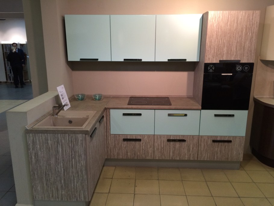 Селена кухня 701.2