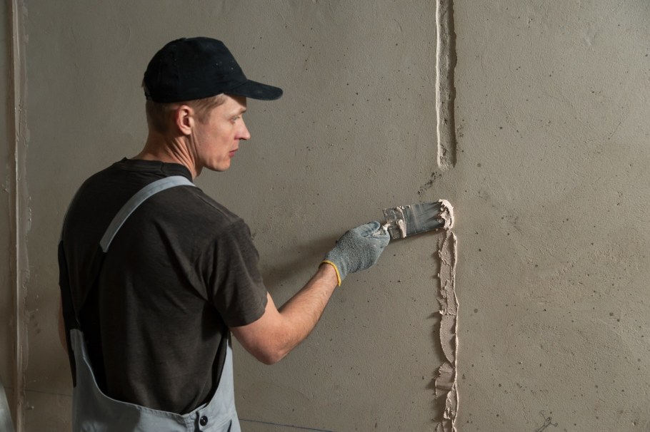 Оштукатуренный дом