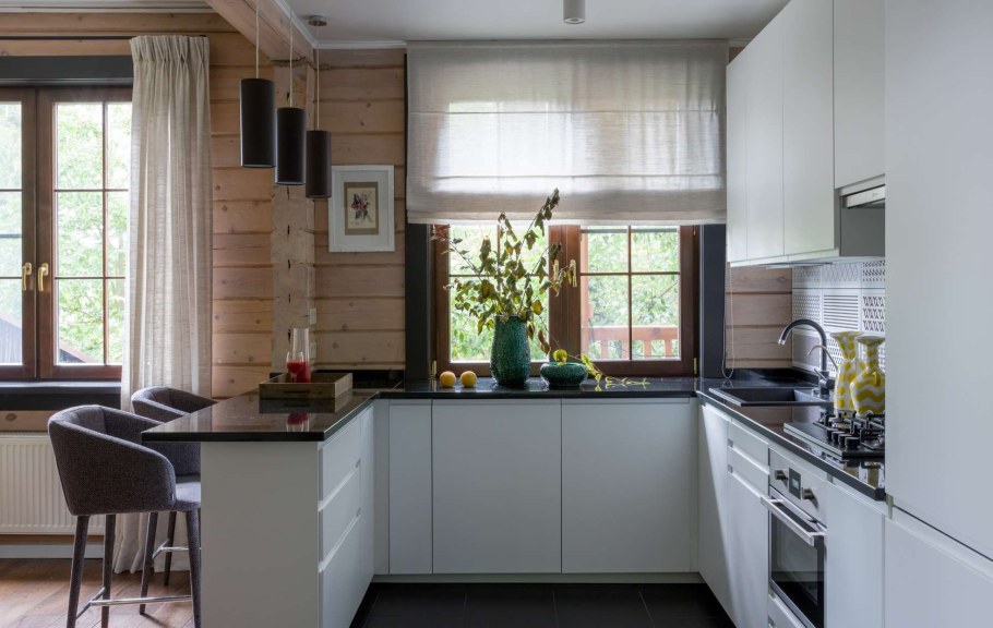 Интерьер кухни в частном доме