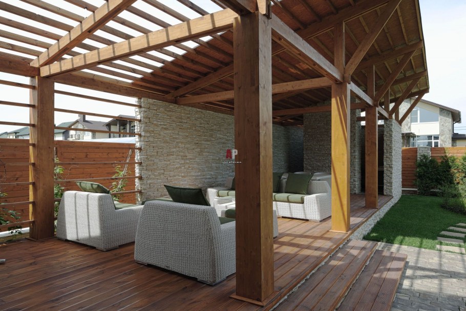 Пергола в стиле лофт