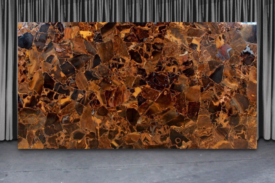 Tiger Eye камень в слебах