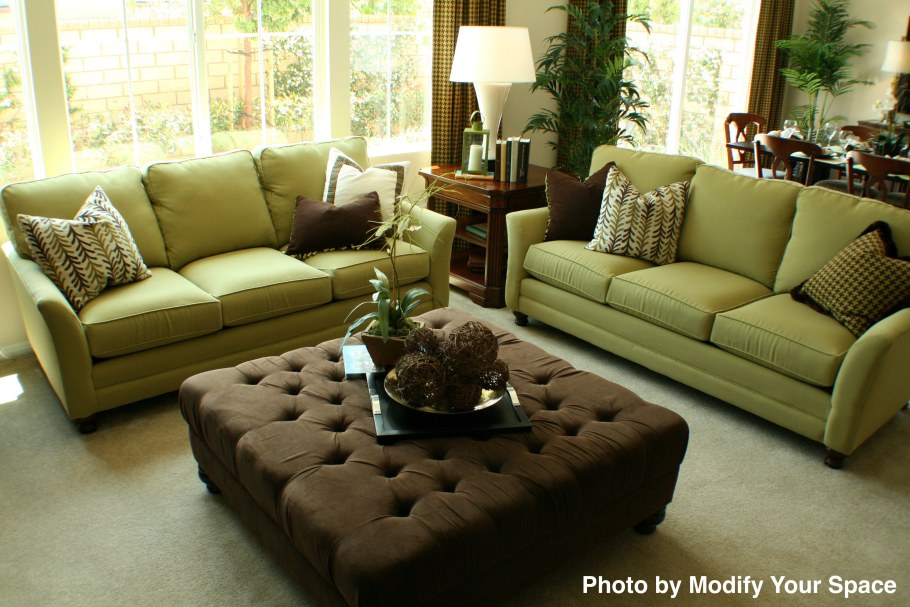 Геометрический узор на стене