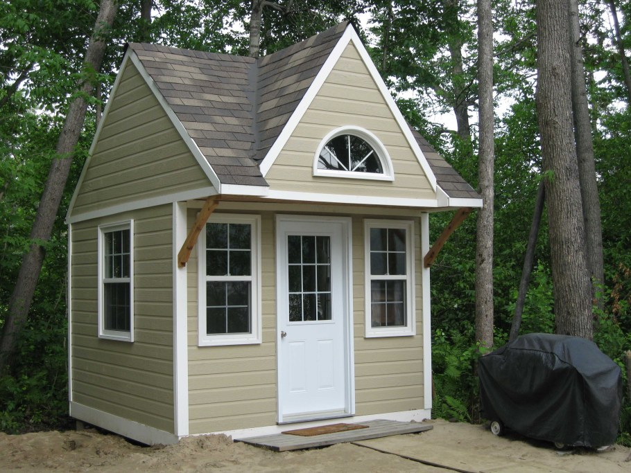 Сайдинг серый Скандинавский дом