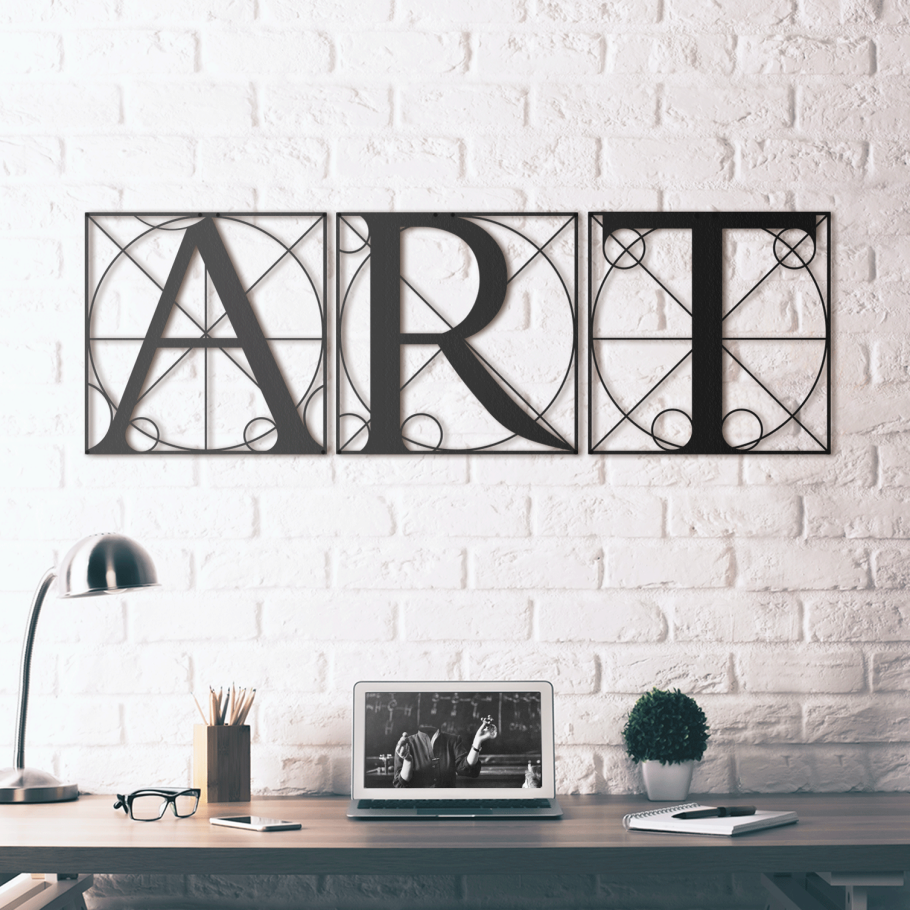 Декоративная надпись из металла