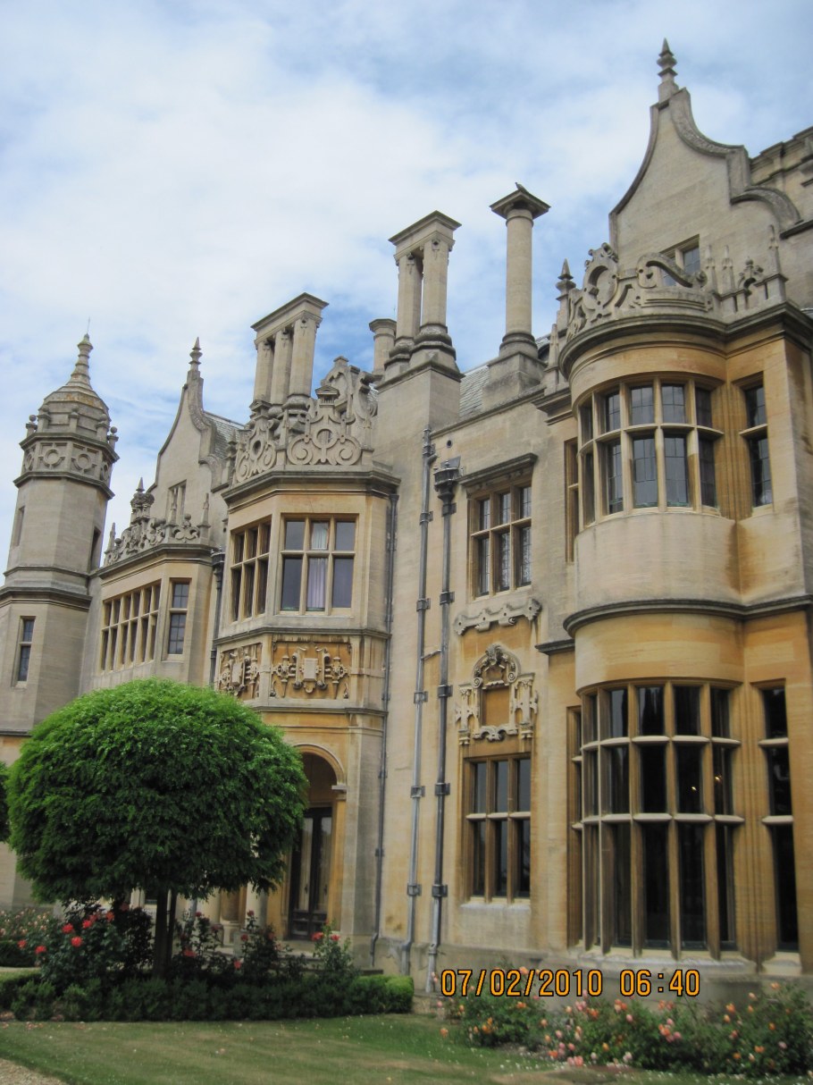 Поместье Харакстон в Англии