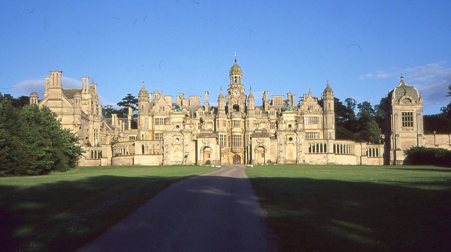 Поместье Харлакстон-Манор