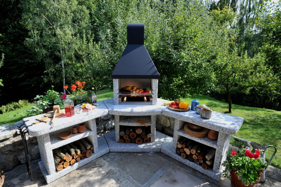 Мангальная зона на даче