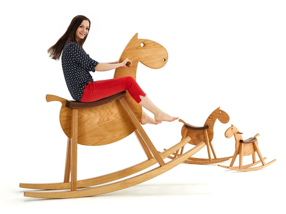 Детские качалки из дерева