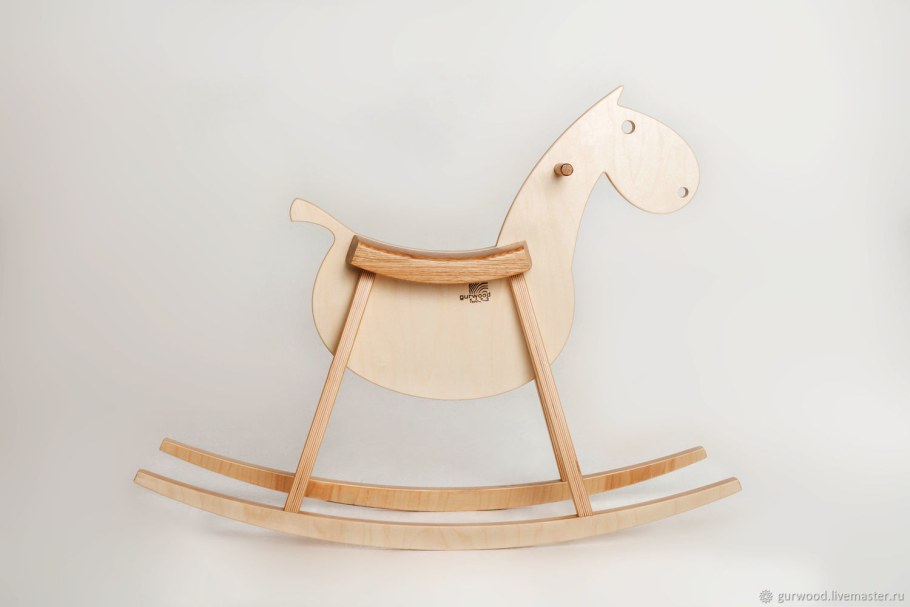 Лошадка-качалка Toyland