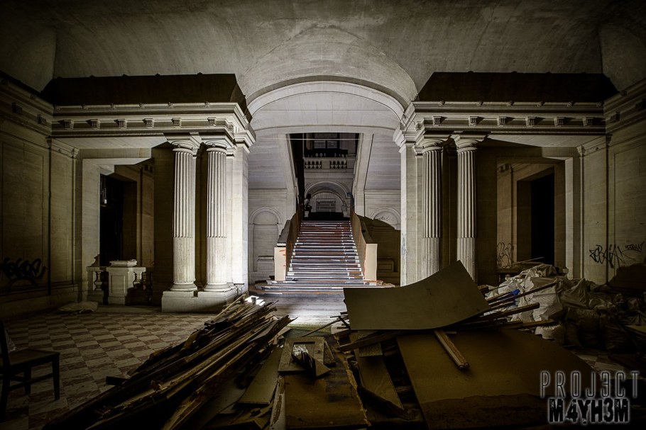 Заброшенный замок «Chateau de Noisy». Бельгия.